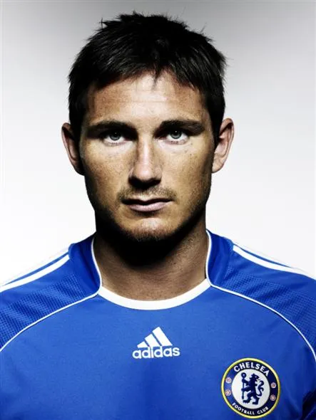 첼시 FC 유니폼 스폰서 아디다스로 교체