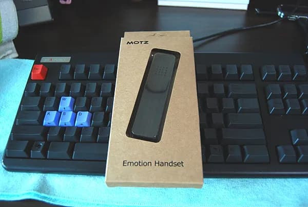 [모츠 감성 수화기]  산뜻한 촉감의 스마트폰 수화기