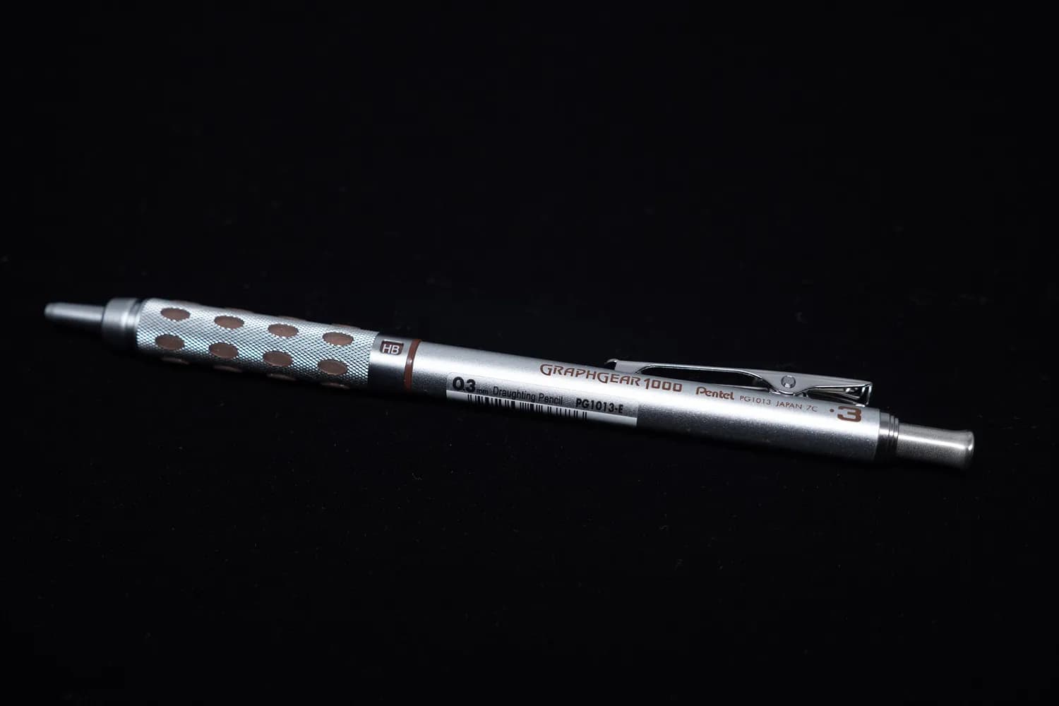 펜텔 그라프기어 1000 샤프 (0.3mm와 0.5 골드 버전)